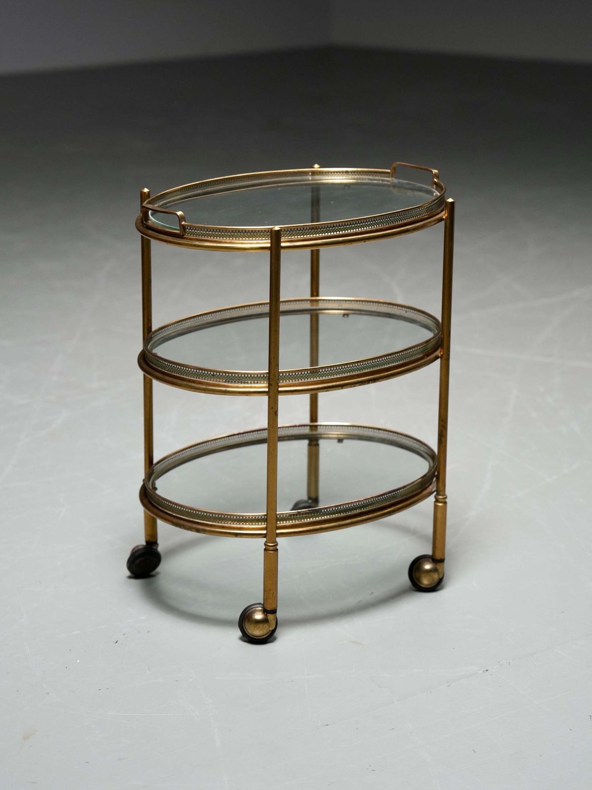 Barkar Van Maison Jansen In Messing En Glas, Frankrijk, Ca. Jaren 1960 photo Woonaccessoires