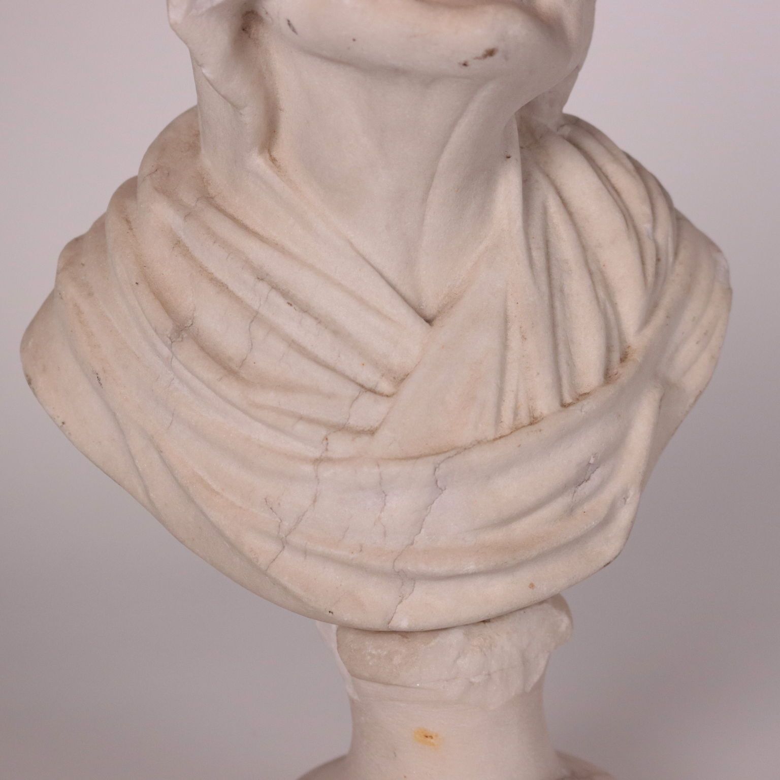 Antique Bust Of Elderly Woman Marble Padua Italy XVIII Century photo 2120.0