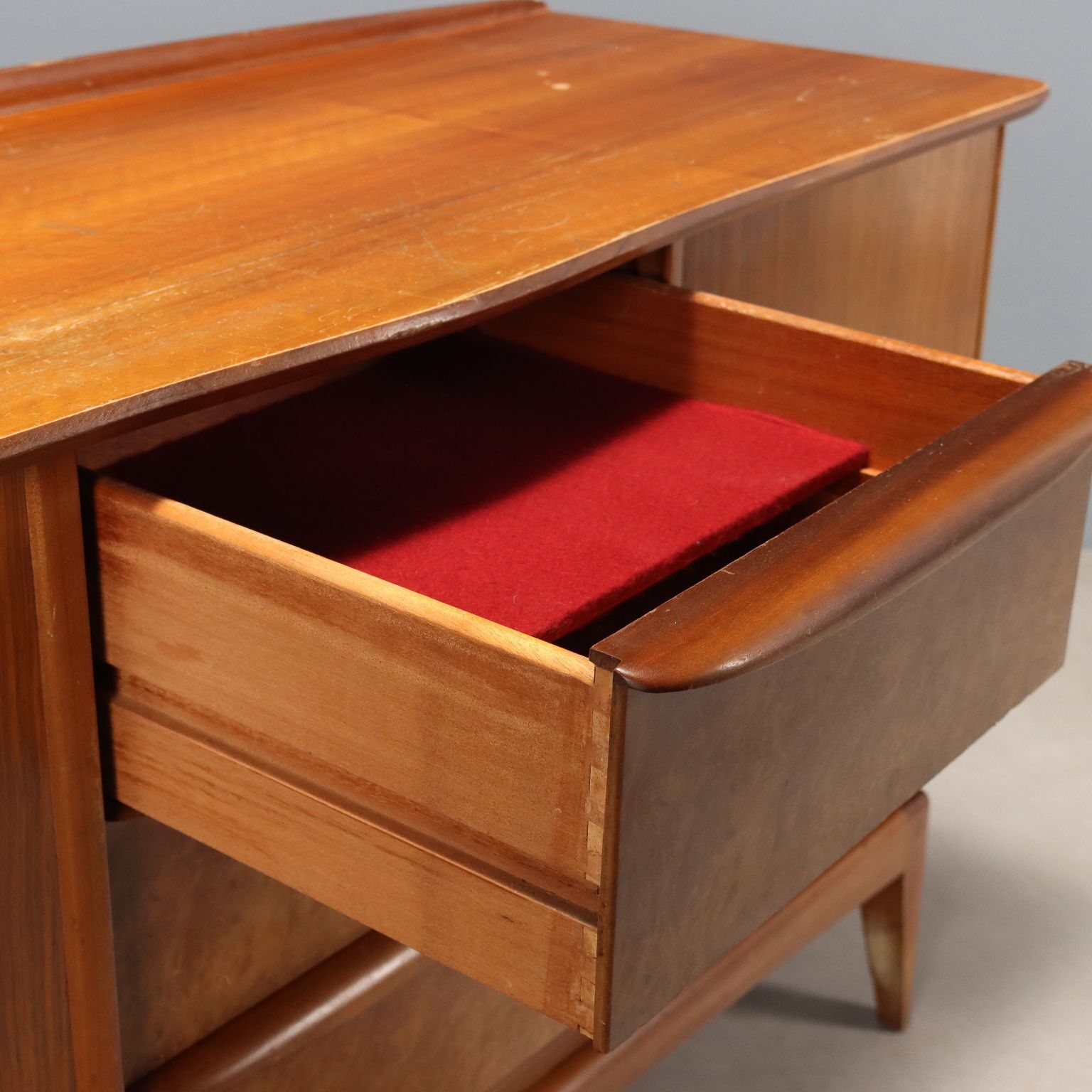 Credenza Anni '60 Di Manifattura Nordeuropea photo vinterior