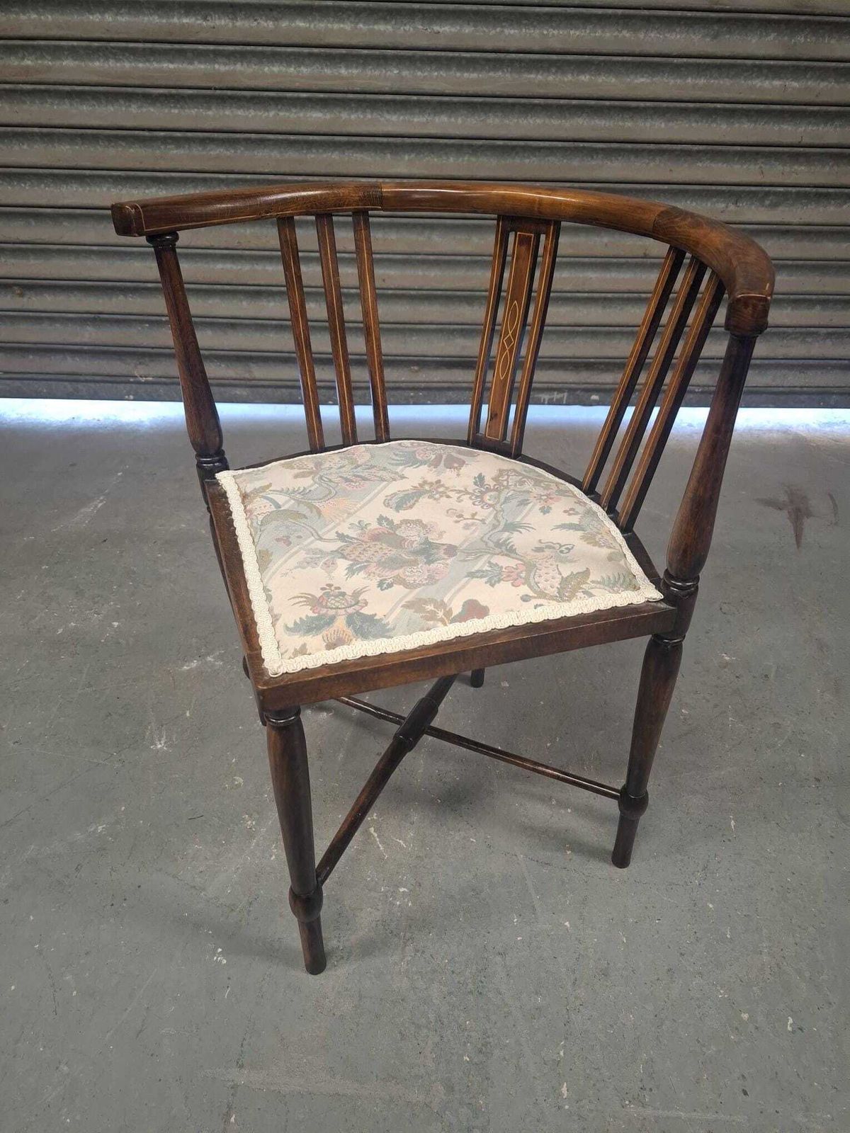 Edwardian Mahogany Inlaid Bedroom Corner Chair photo furniture