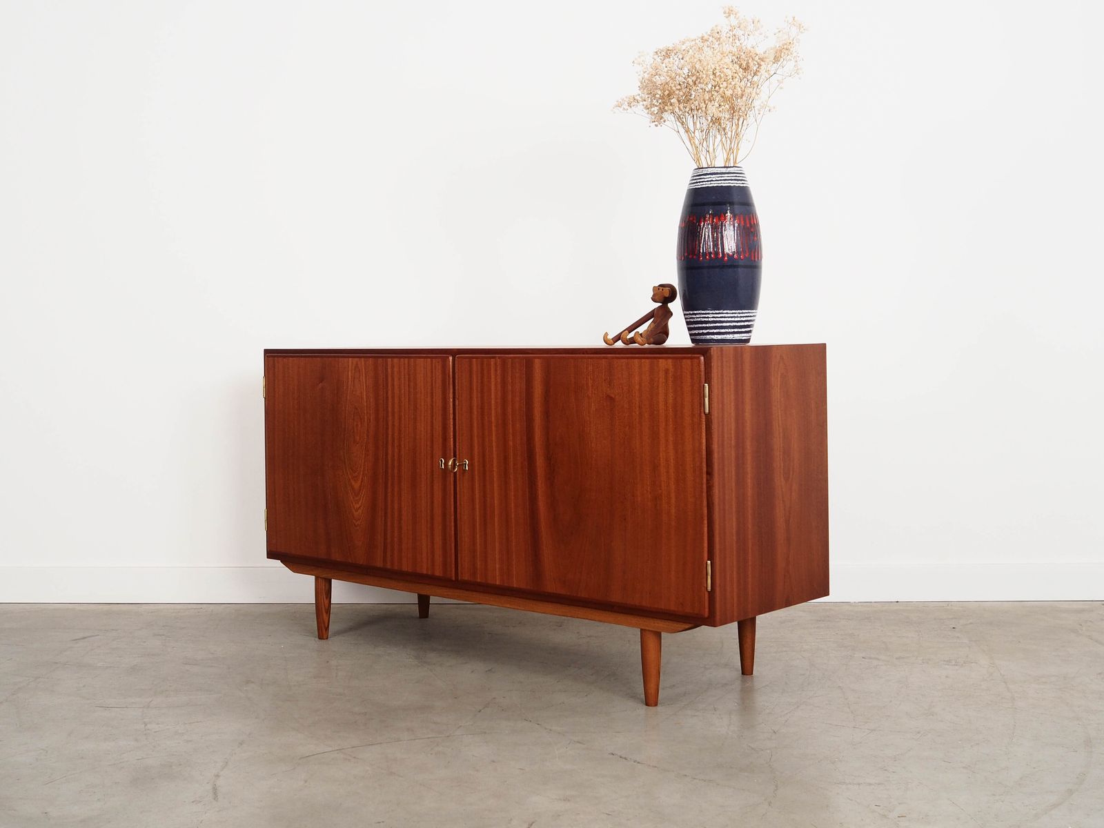 Mahogany Cabinet, Danish Design, 1970s, Designer: Carlo Jensen, Manufacturer: Hundevad photo Furniture
