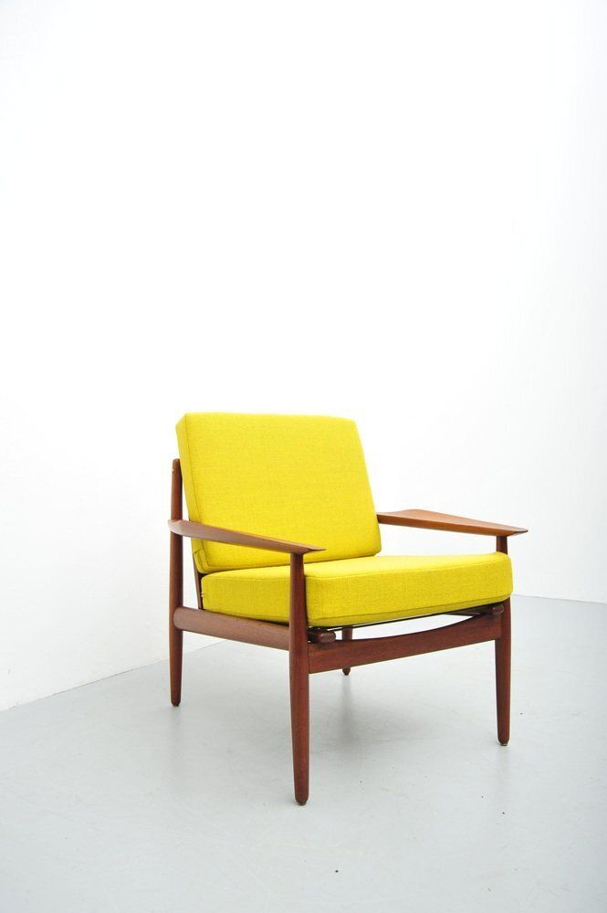 photo furniture Lounge Chair In Teak By Arne Vodder, 1950s