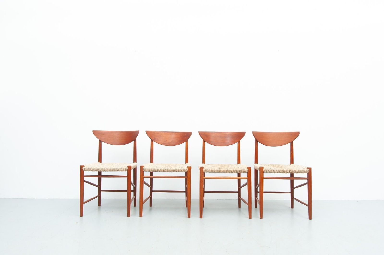 Vintage Teak Dining Chairs By Peter Hvidt And Orla Mølgaard Nielsen For Søborg Møbelfabrik, 1950s, Set Of 4