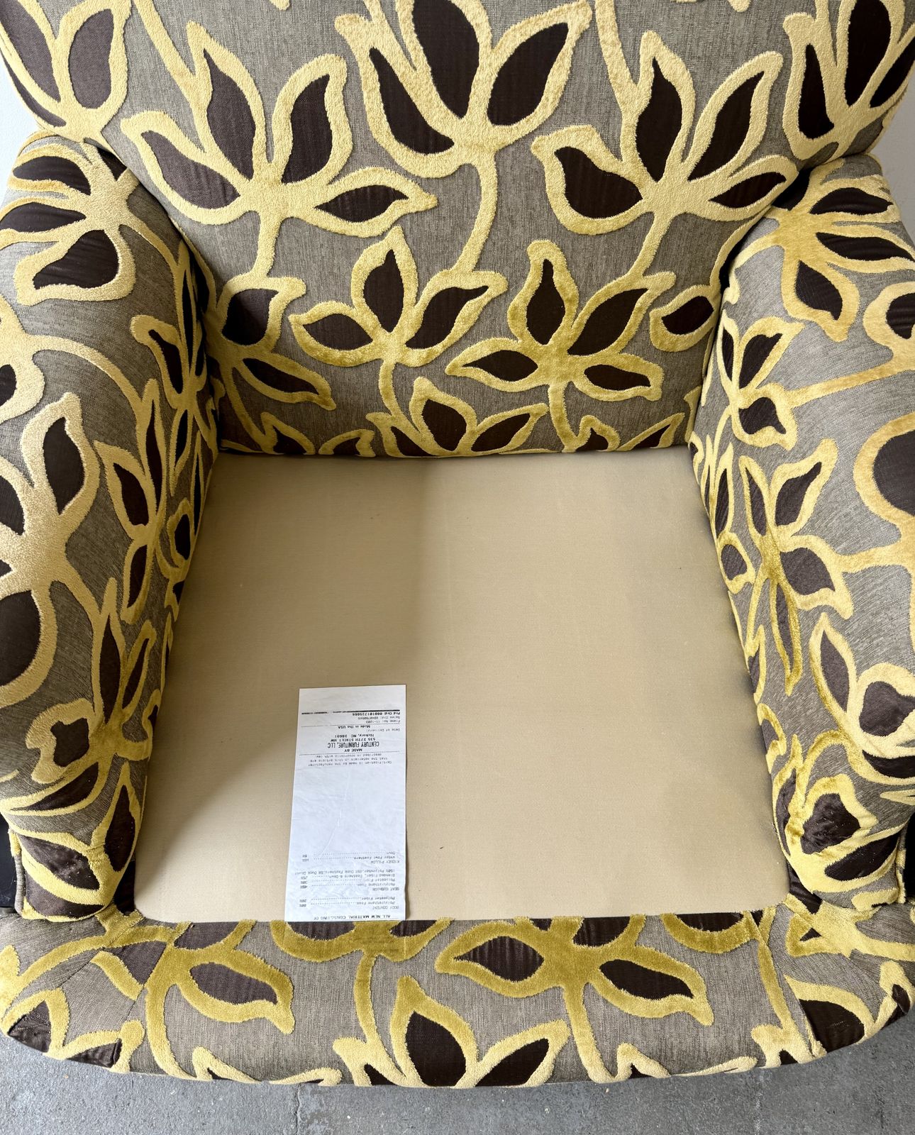 photo furniture Howard Style Armchair With Yellow Floral Pattern By Century