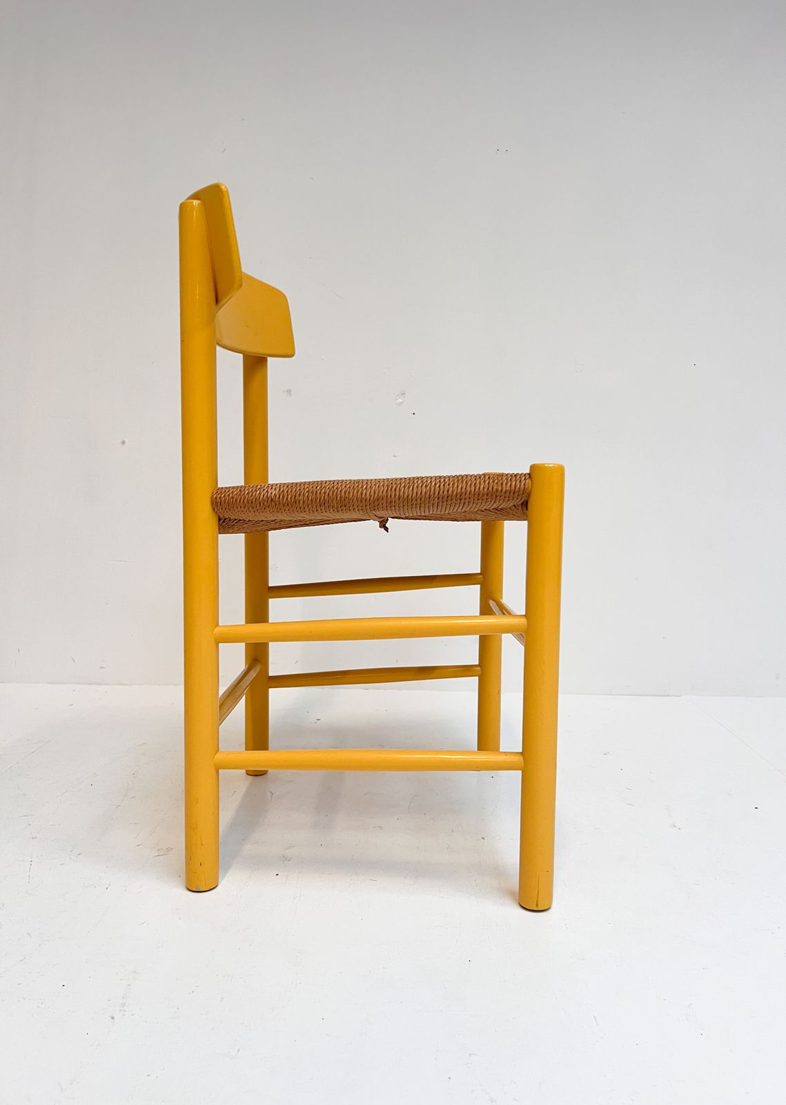 photo for sale Set Of 4 Model J39 Chairs By Borge Mogensen For Fdb Mobler, 1970s