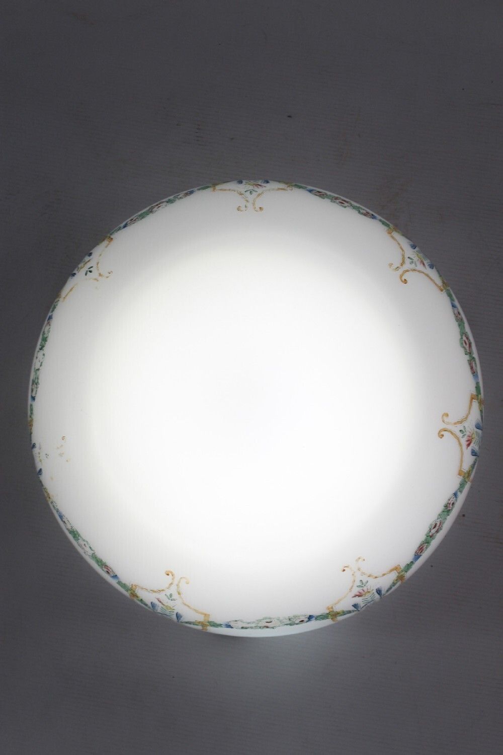 photo vinterior Neo Classical Painted Glass Plafonnier Light Shade