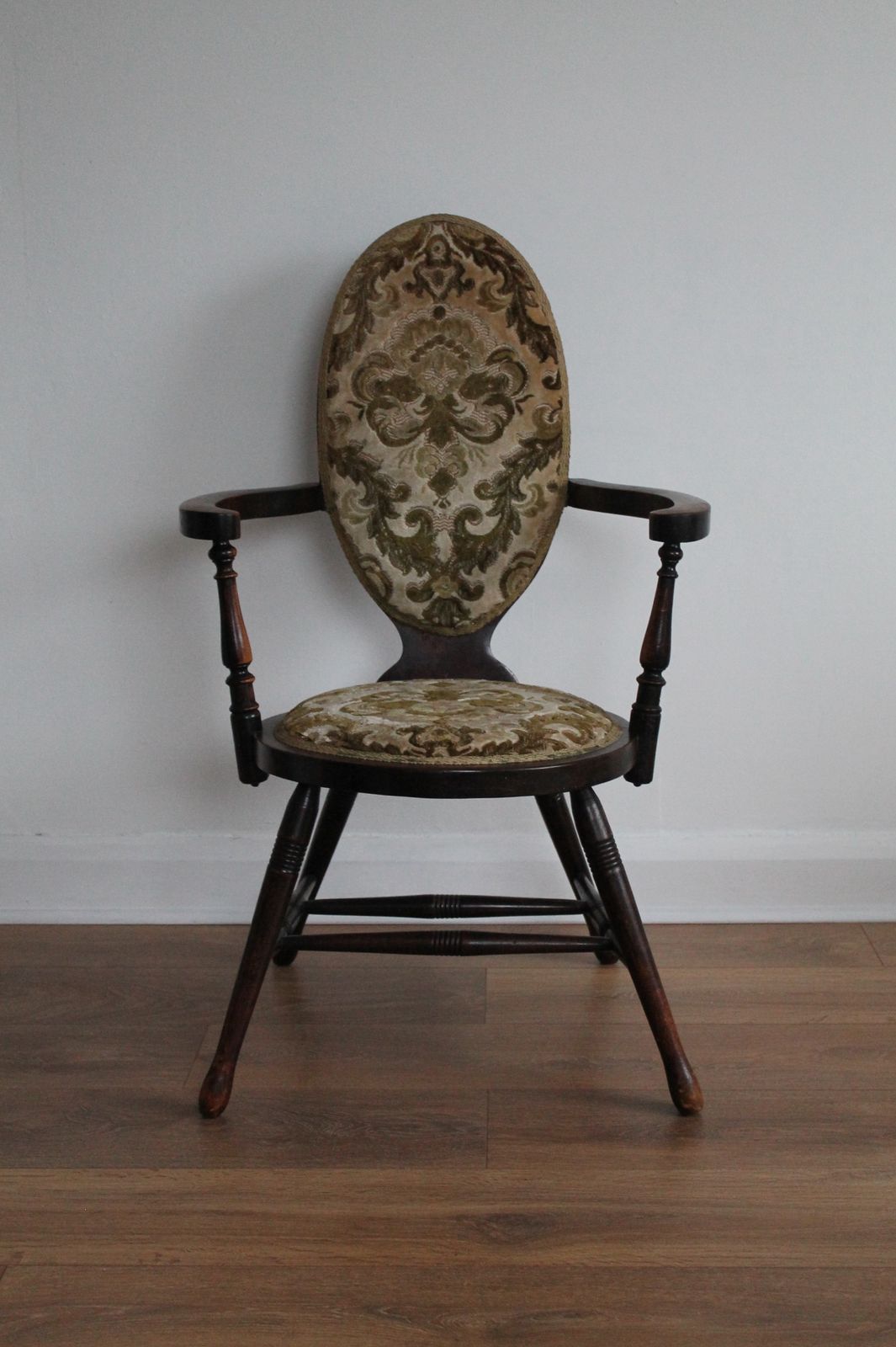 Victorian Ladies Boudoir Armchair photo furniture