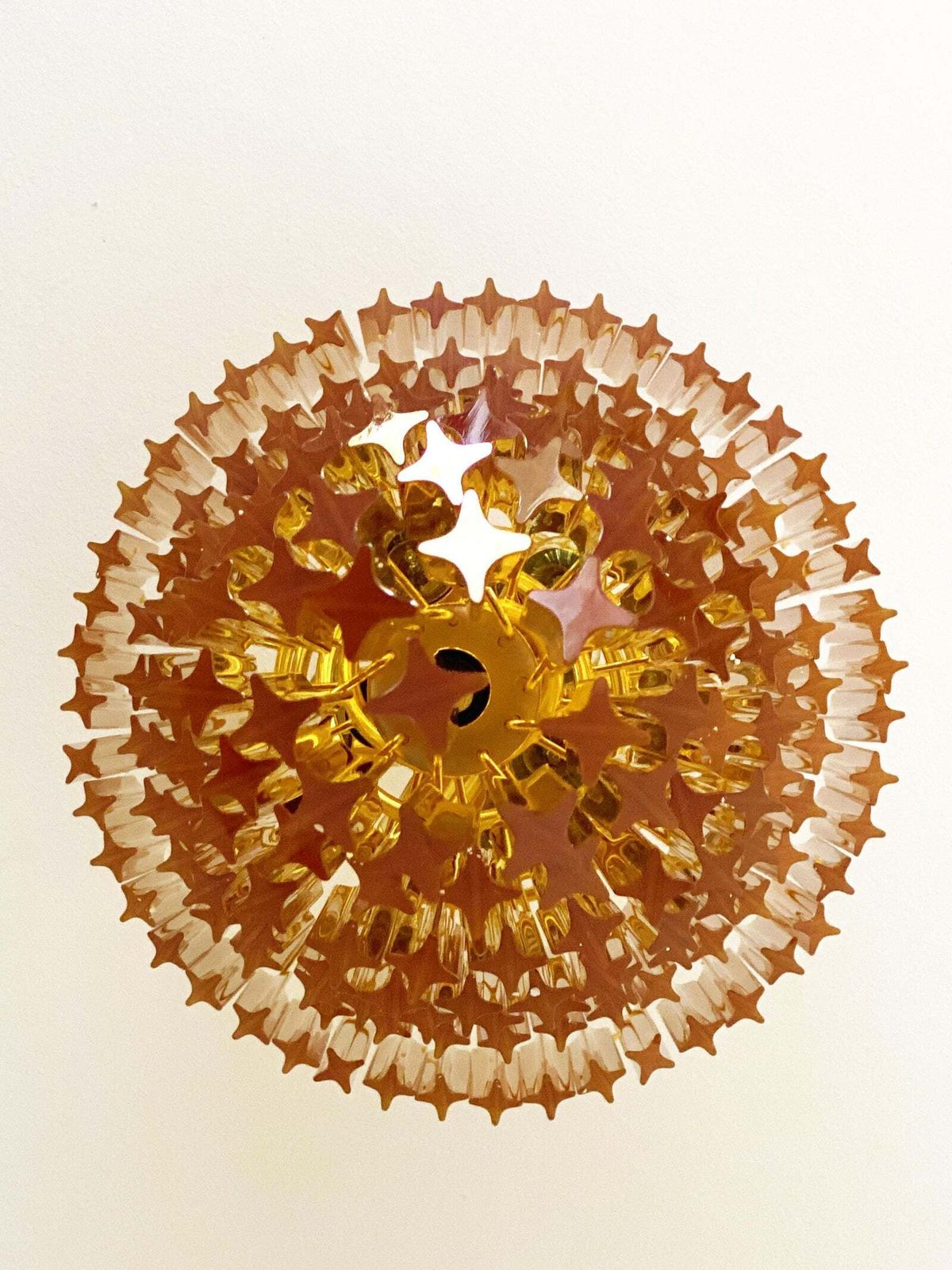 Contemporary Amber “Quadriedro” Murano Glass Twister Chandelier In Venini Style photo vinterior