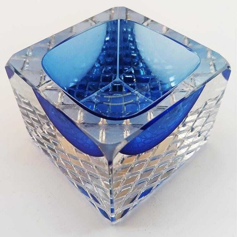 1960s Square Ashtray Or Catch All In Murano Glass By Mandruzzato. Made In Italy photo vinterior