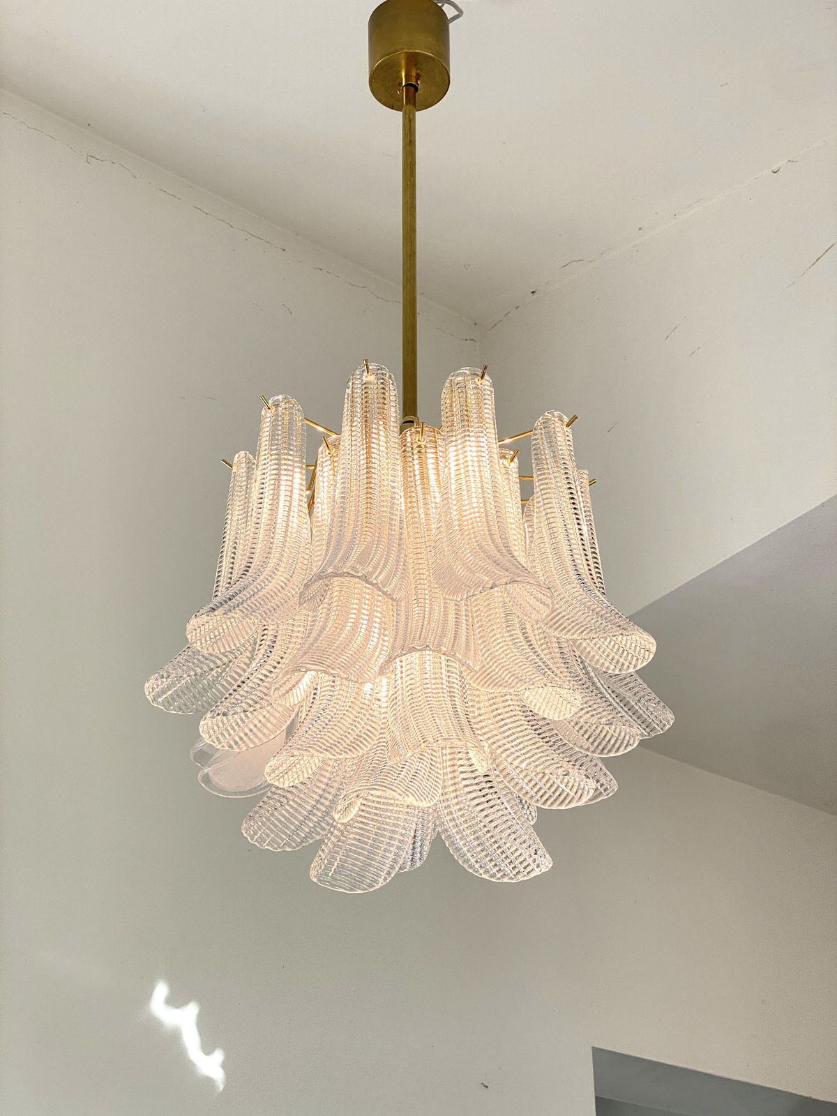 Contemporary Murano Style Glass "Sella" Chandelier With Gold 24k Metal Frame In Mazzega Style photo vinterior