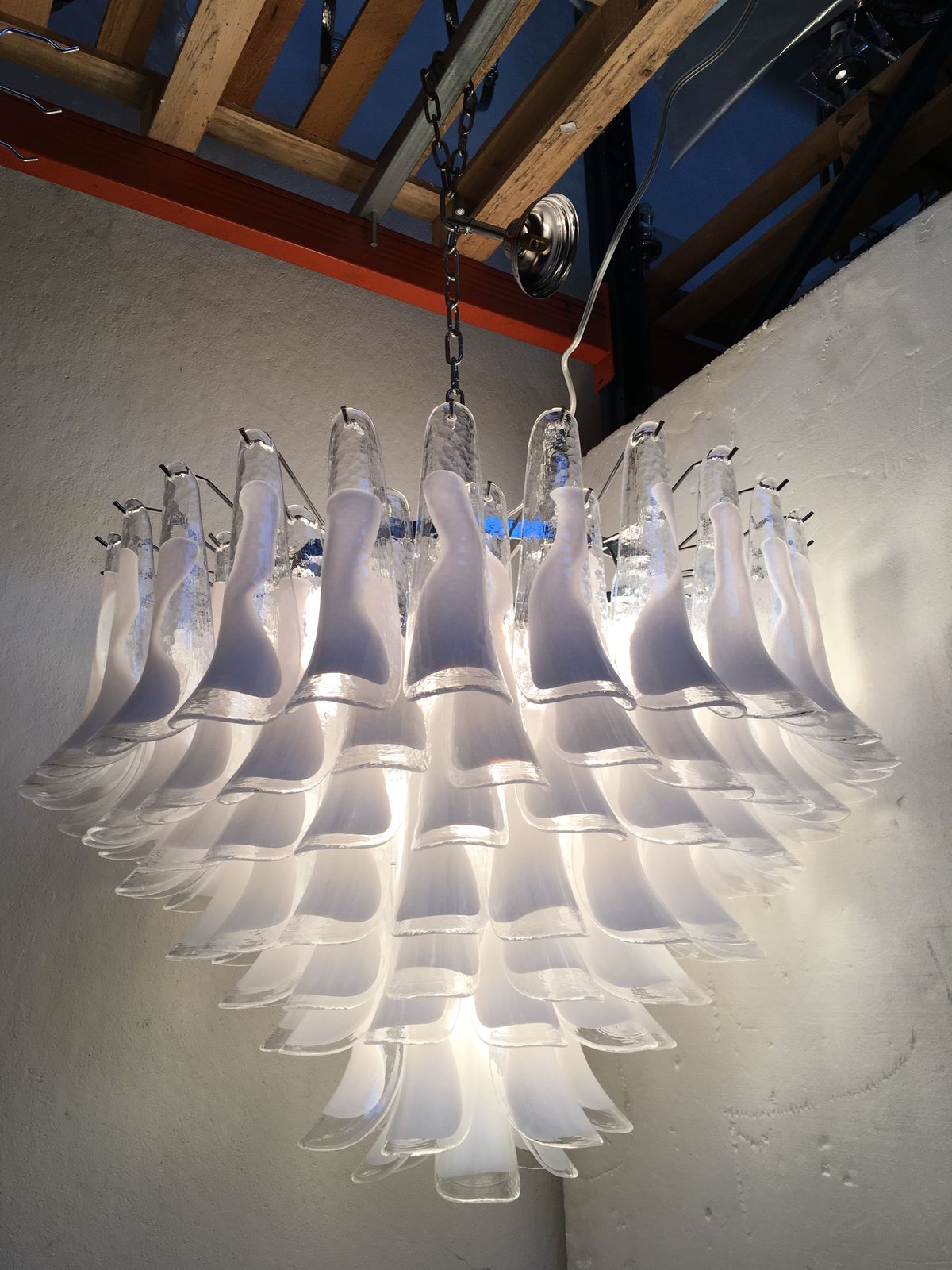 White And Transparent “Selle” Murano Glass Chandelier In Mazzega Style photo vinterior
