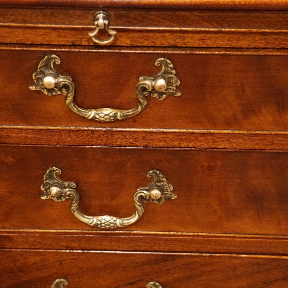 Small Antique Mahogany Chest Of Drawers photo vinterior