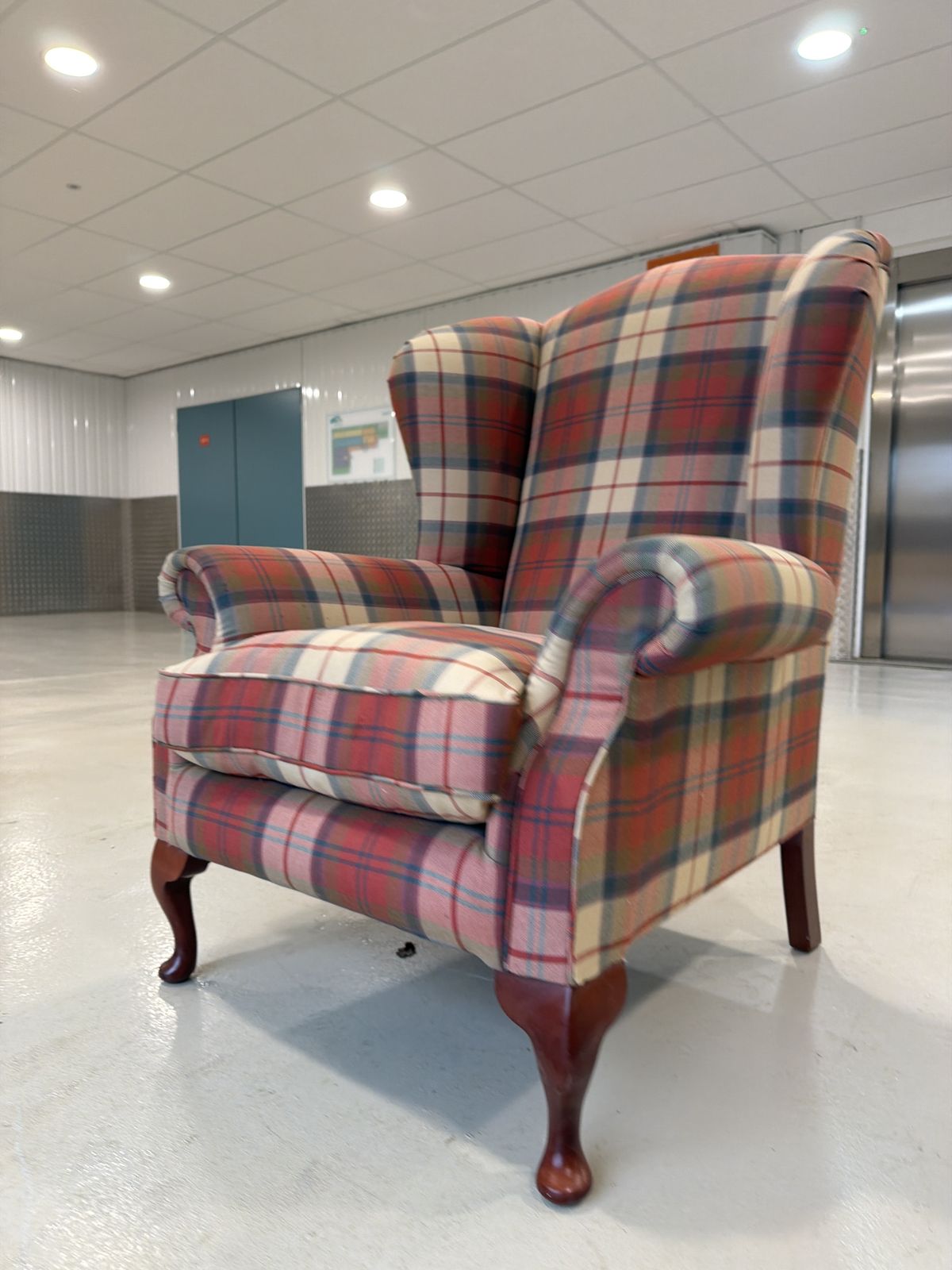photo furniture Lovely Queen Anne Style High Wingback Armchair In Red Check Fabric – Great Condition