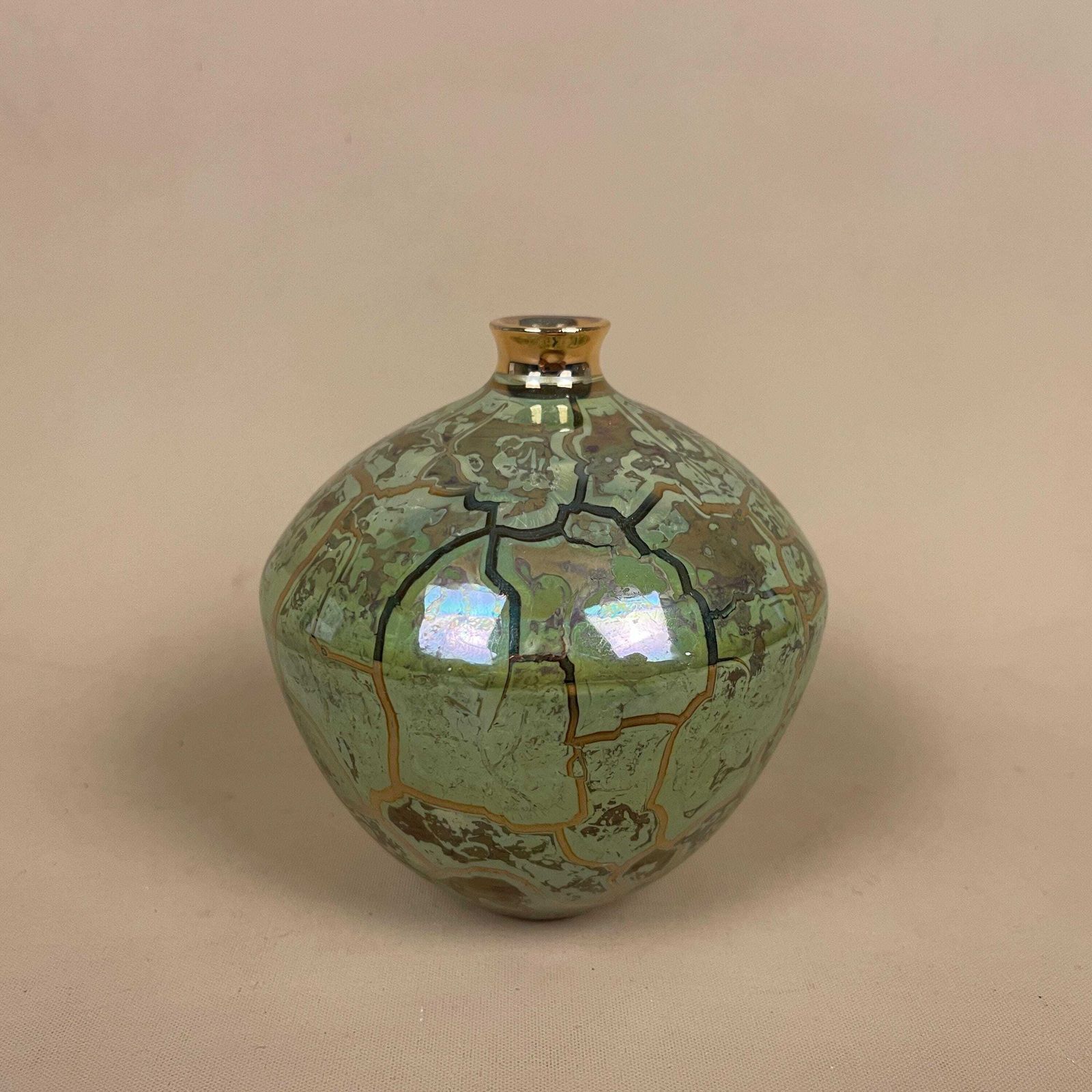 Green Lusterware Vase Iridescent Crackle Studio Pottery Mid Century Asian Pot Vintage Decorative Tabletop Oriental Collectible photo 55.0