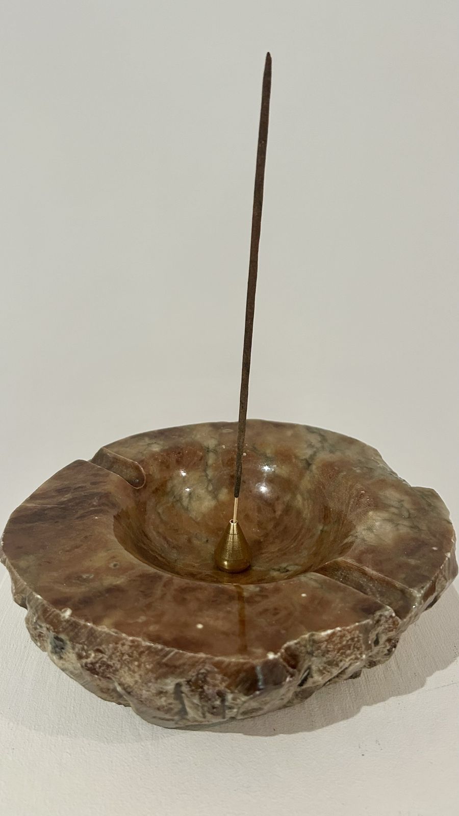 1960s Large Italian Alabaster Astray/Incense Holder In Tones Of Brown photo vinterior