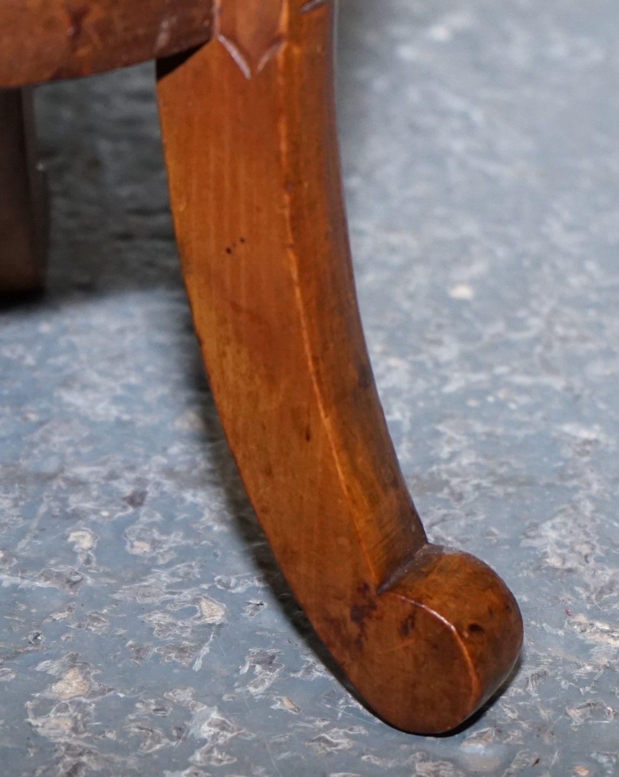 Restored 19th Century Libertys London Hand Carved Occasional Side Lamp Table photo vintage