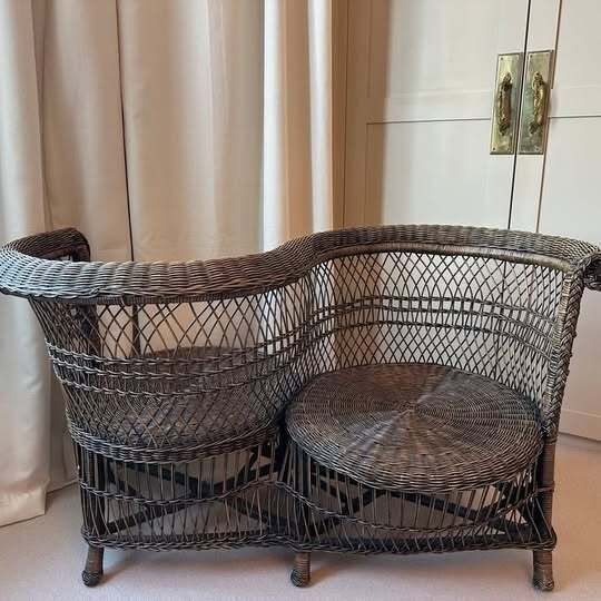 Antique Wicker Kissing Chair, Tête à Tête Chair, Love Seat, Courting Bench