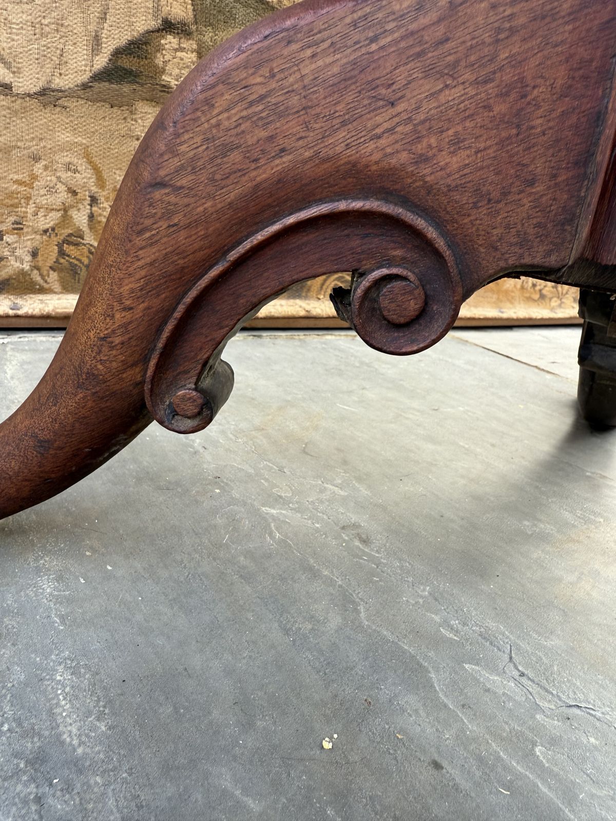 Antique Rare 18th Century Irish Carved Mahogany Tripod Table Circa 1750 photo 1800.0