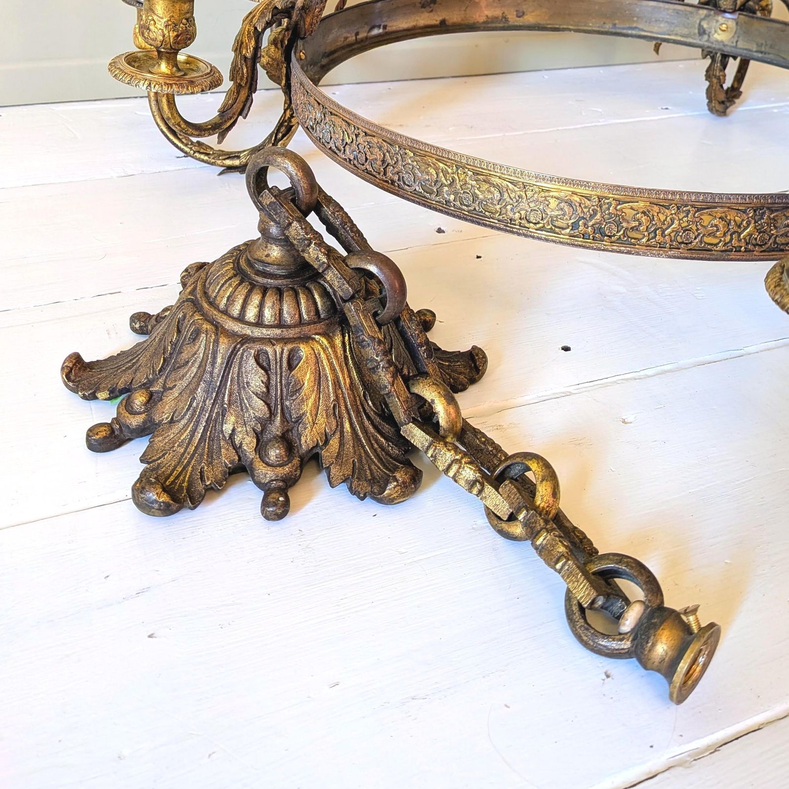 A Stunning Vintage French Gilt Brass Chandelier   Rewired And Ready To Hang C1920 photo buy