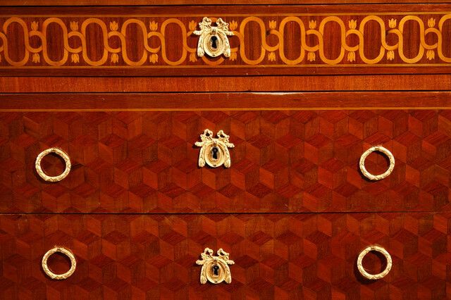 Transitional Style Chest Of Drawers In Marquettery Of Wood And Gilded Bronze photo buy