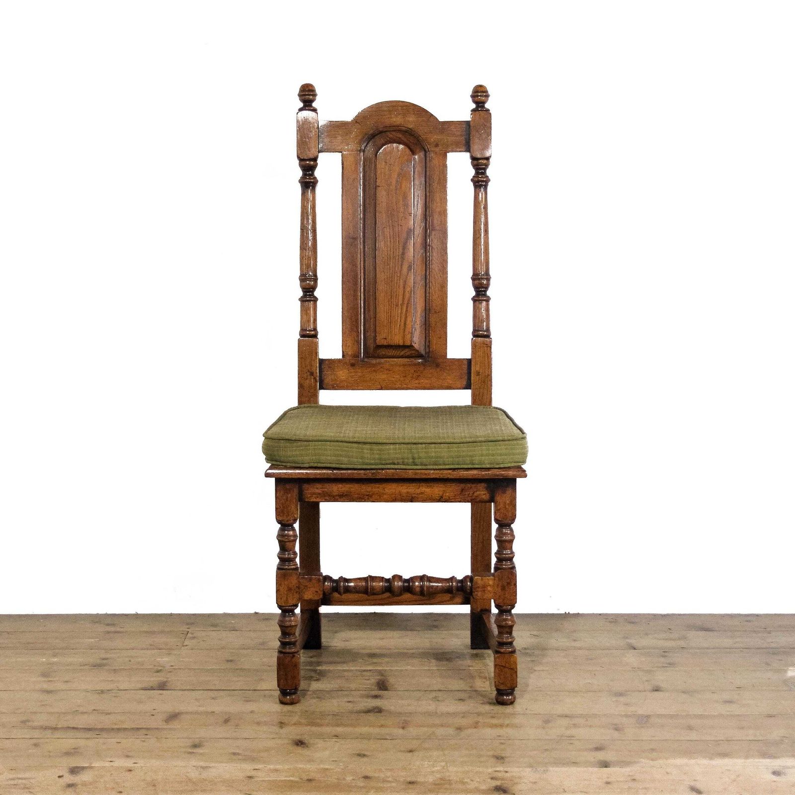 Set Of Eight Solid Oak Dining Chairs | Set Of Chairs | Antique Chairs | Dining Chairs | Kitchen Chairs photo for sale