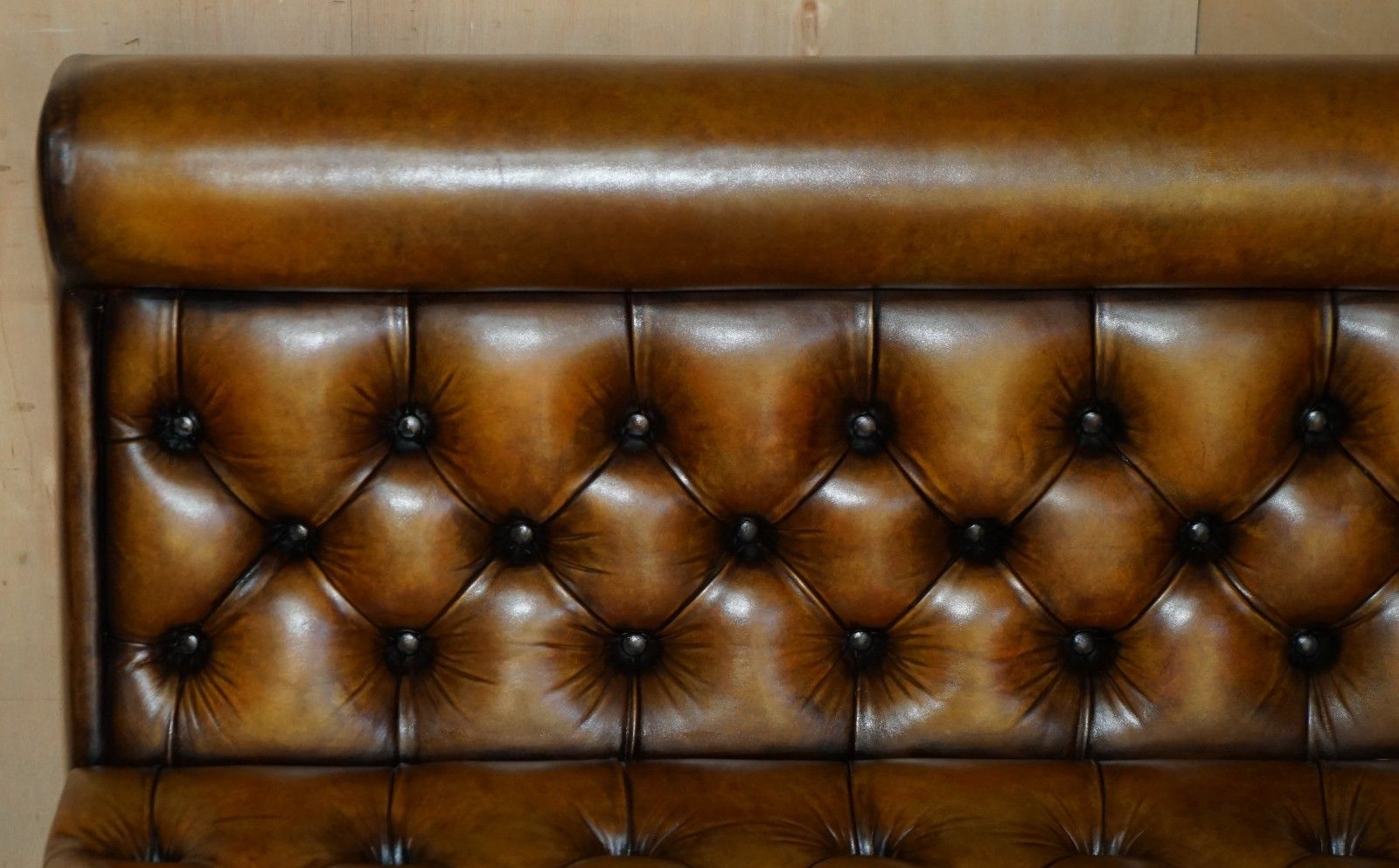 photo furniture Pair Of Restored Antique Victorian Chesterfield Leather Snooker Hall Pub Benches