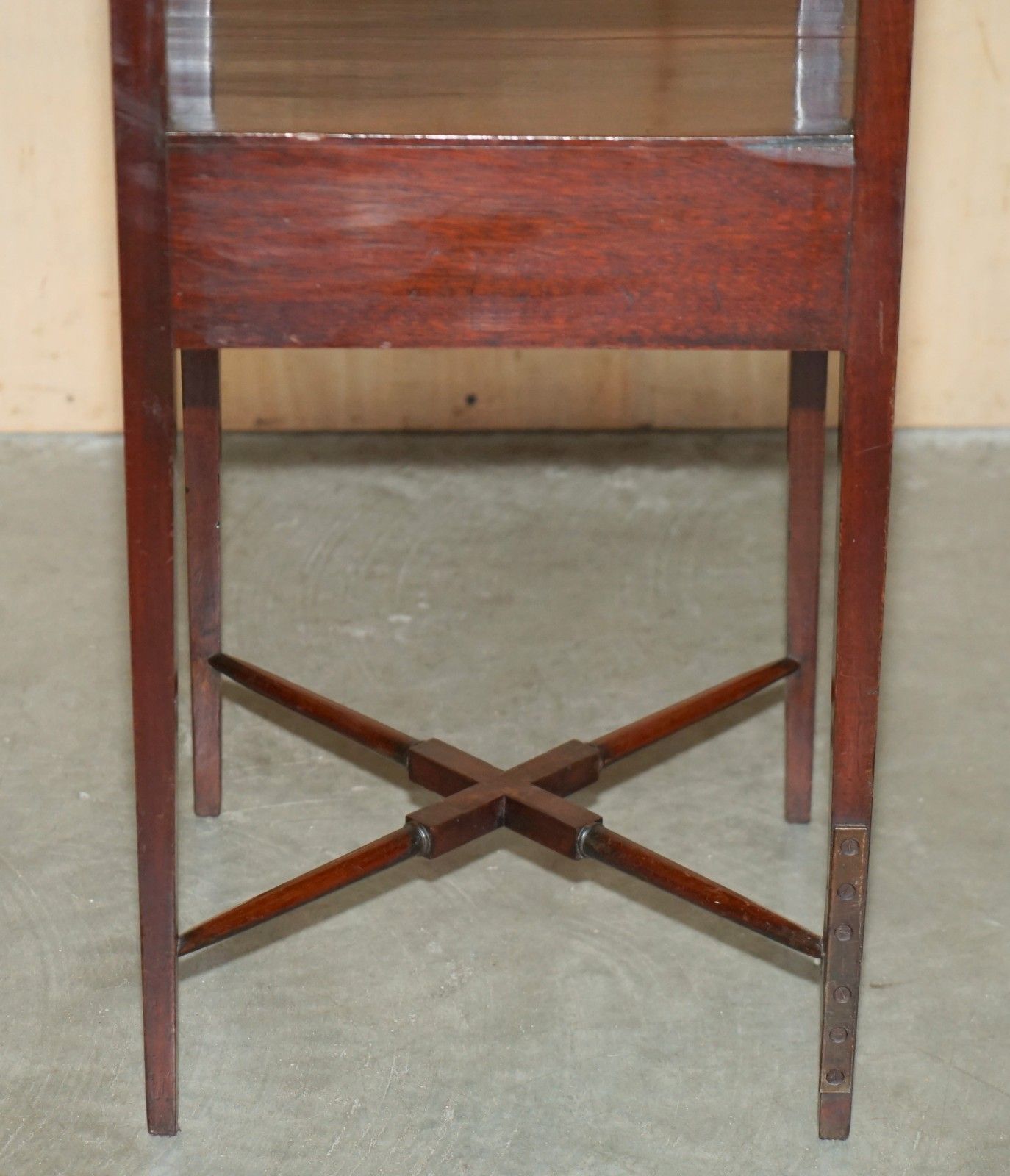 Furniture Antique Georgian Mahogany Wash Vanity Stand With J & Mp Bell Earthenware Bowl photo