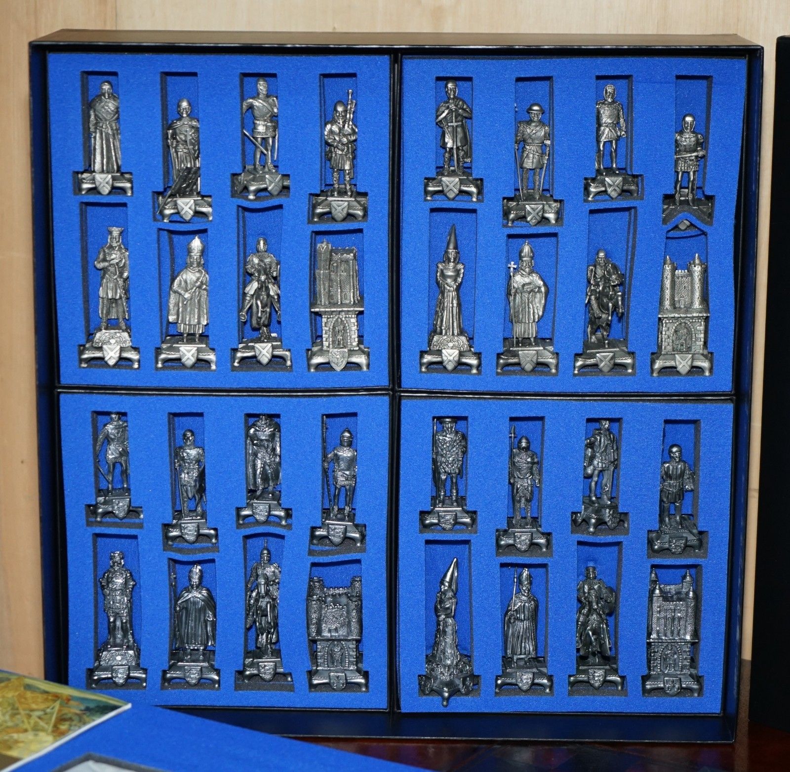 Bnib Rrp £15,000 Ltd Edition 40/500 The Battle Of Bannockburn Pewter Chess Set photo Home Decor