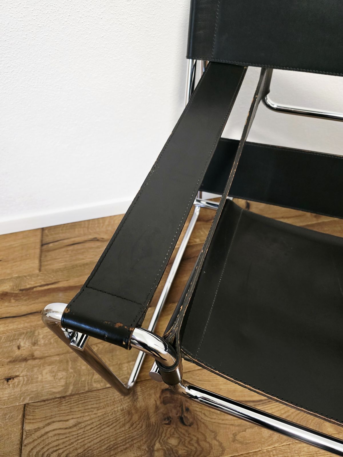 photo buy 60s Wassily Chair By Marcel Breuer For Gavina (Original)