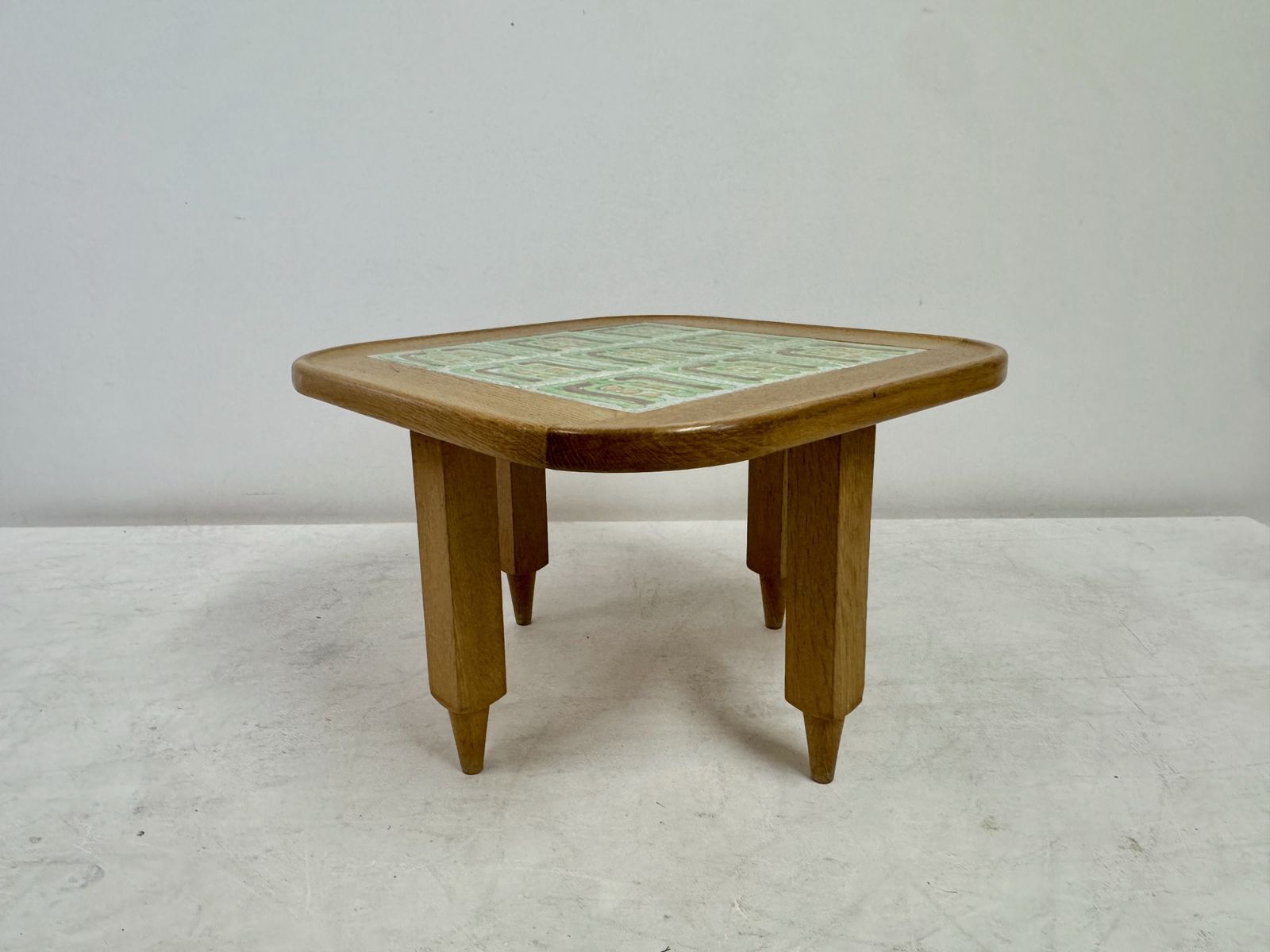French Oak Coffee Table With Tiled Top By Guillerme Et Chambron For Votre Maison photo 975.0