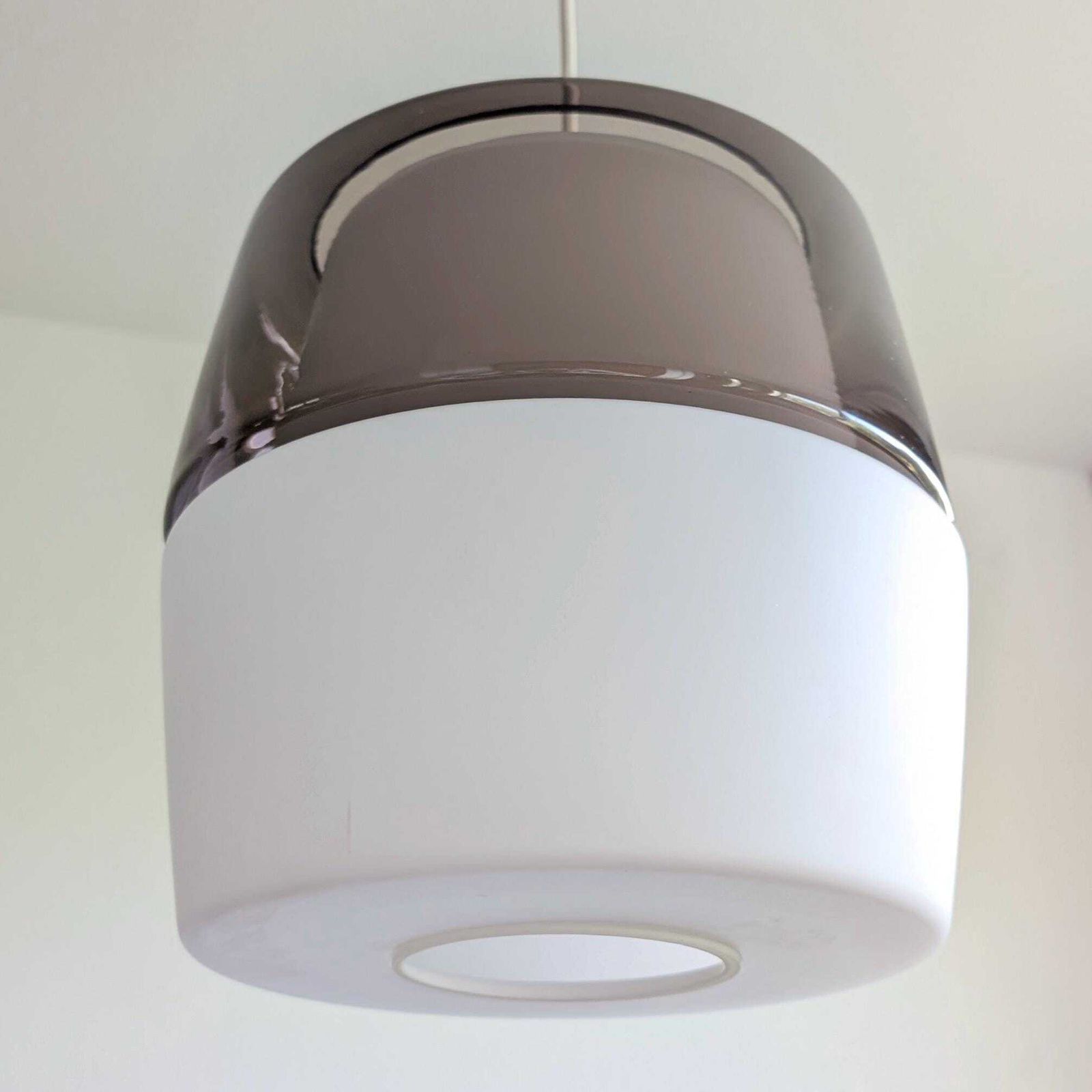 Peill & Putzler Jaren 1960 Rookglas Hanglamp Mid Century Modern Modernistisch | Amethist Paarse Kleurblok Vintage Mcm Plafondlamp photo Verlichting