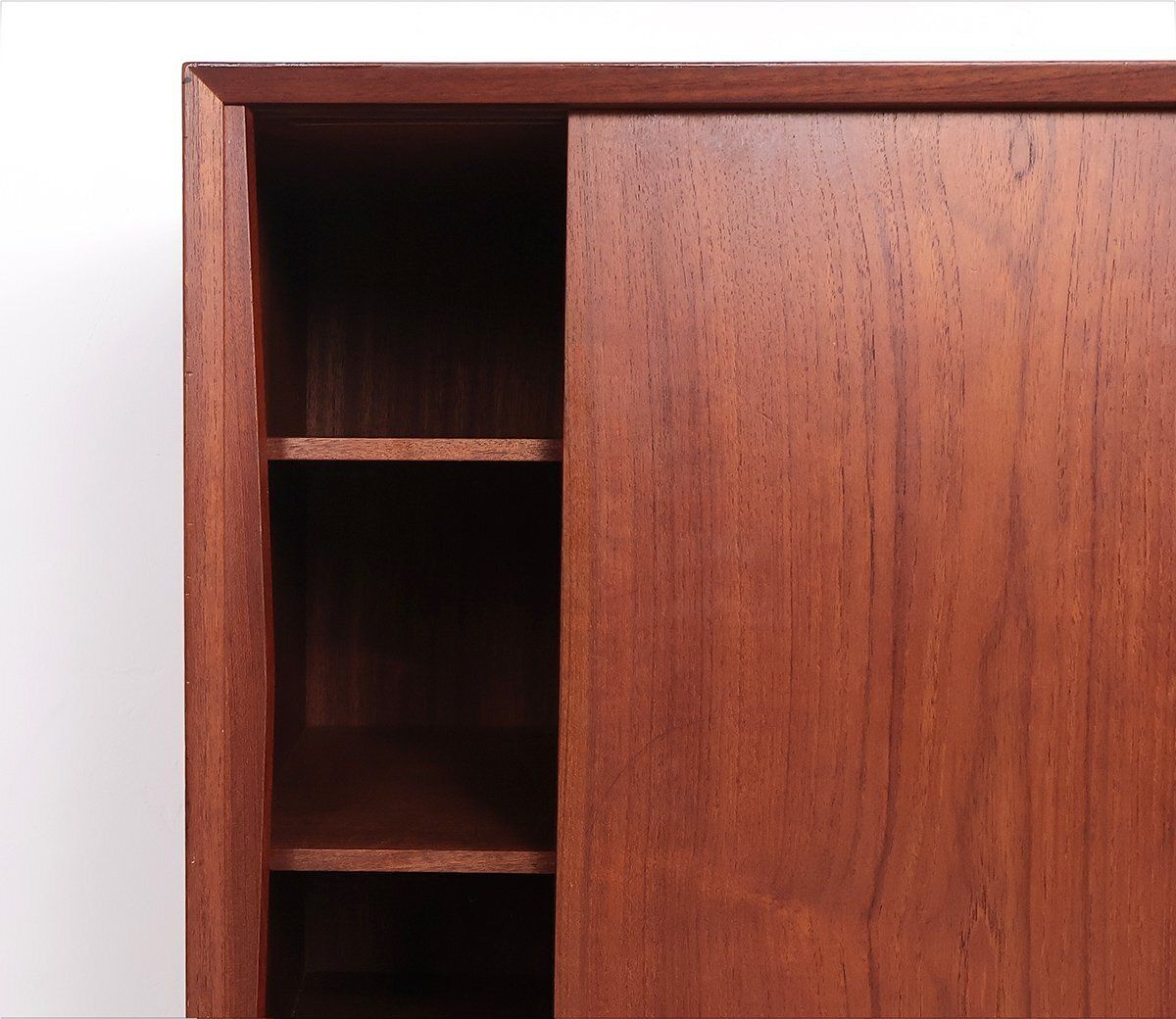photo vinterior Vintage Danish Teak Highboard, 1960s