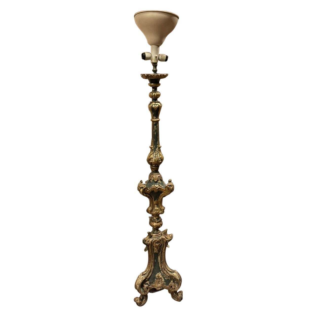 Candeliere In Legno Laccato E Scolpito, Con Decori Dorati, Italia