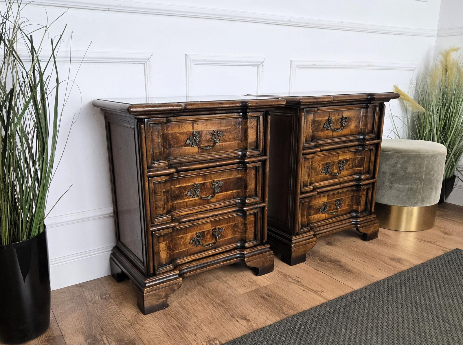 Pair Of Italian Louis XIV Style Rustic Wood Night Stands Bed Or Side Tables photo vinterior