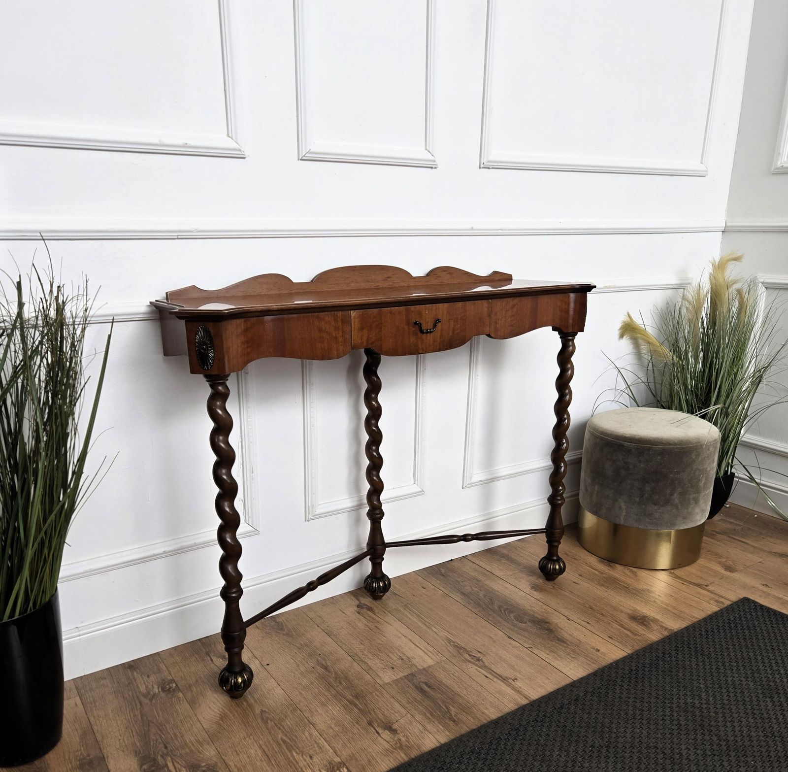 photo furniture 1960s Mid Century Modern Italian Barley Twisted Wood Wall Console Table