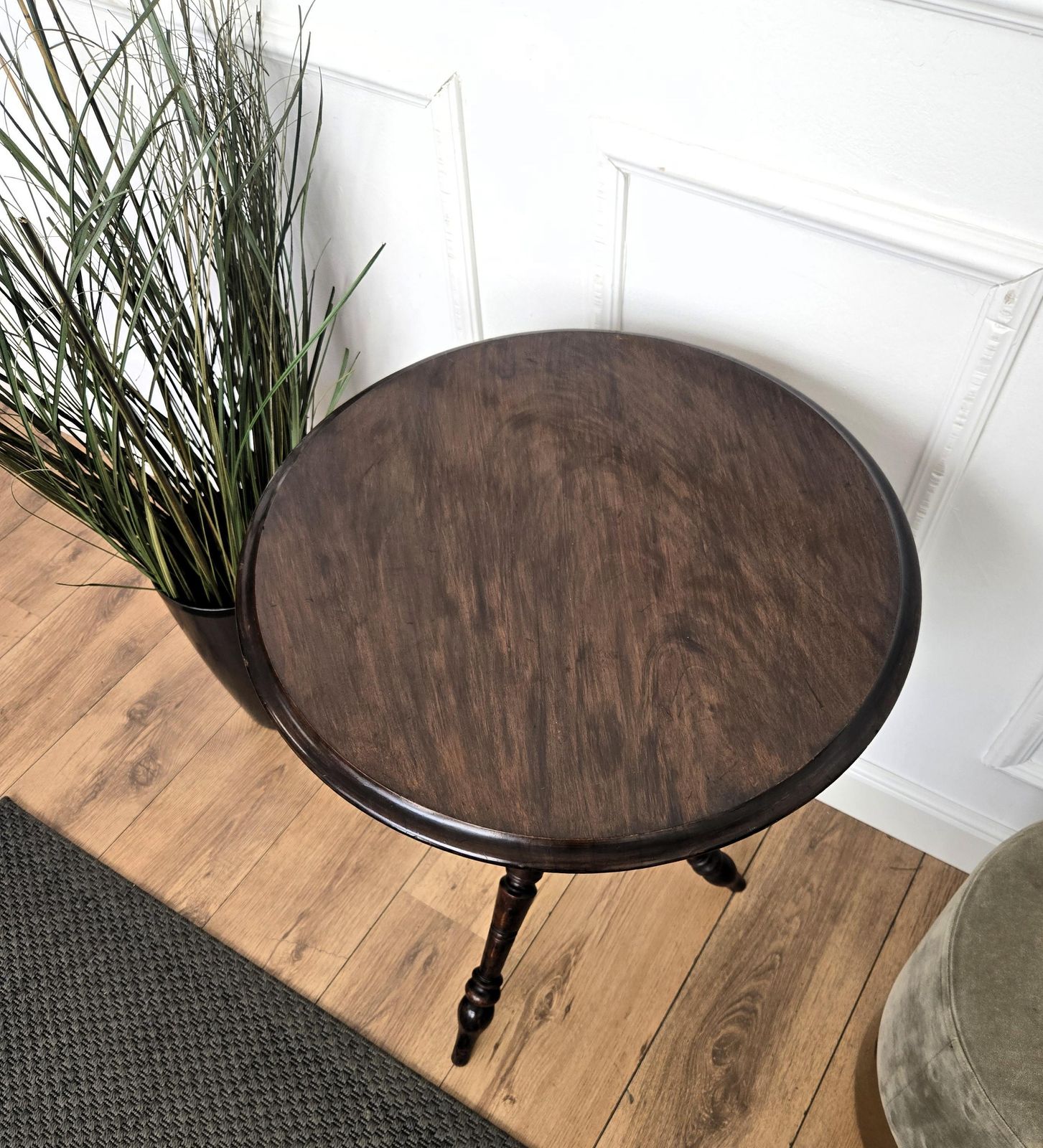 Antique Italian Round Walnut Tripod Side Table With Carved Bun Stretcher photo vinterior