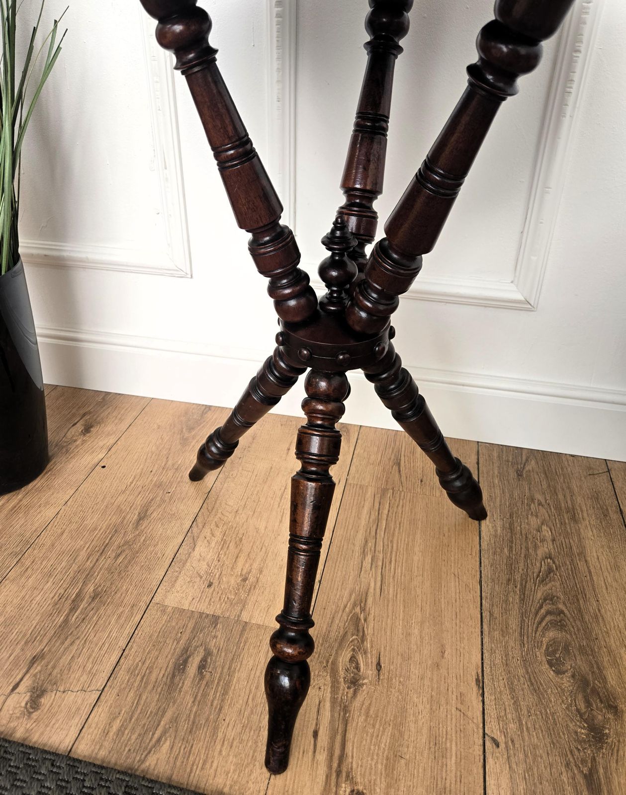 photo furniture Antique Italian Round Walnut Tripod Side Table With Carved Bun Stretcher