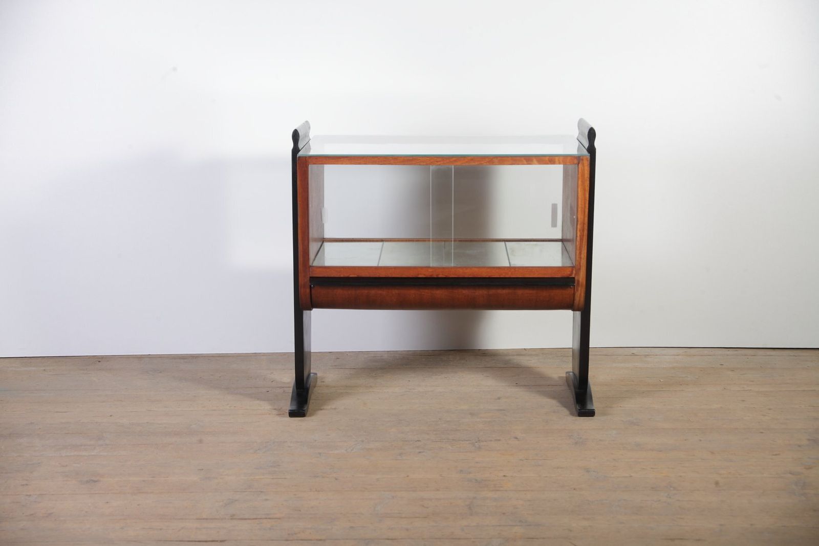Art Deco Bar Cabinet By Jindrich Halabala For Up Zavody, 1940s photo for sale