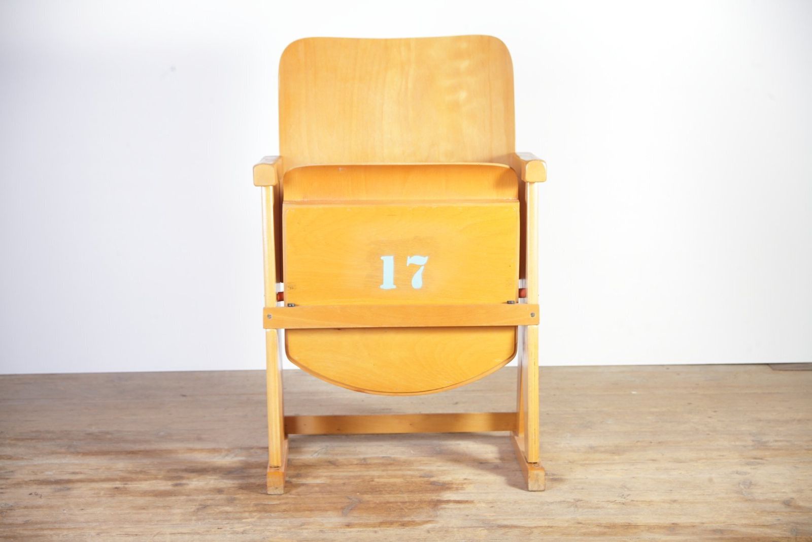 Vintage Bioscoopbank Van Ton, Ca. Jaren 1960 photo furniture