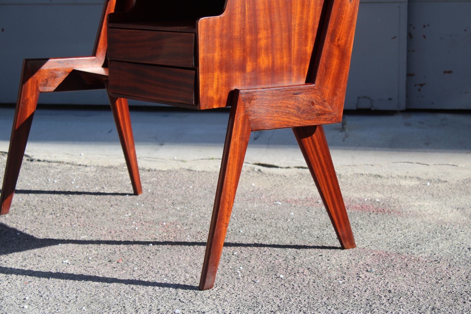 Piccolo Scrittoio Geometrico Vittorio Dassi In Legno Laminato Blu Mid Century photo vinterior