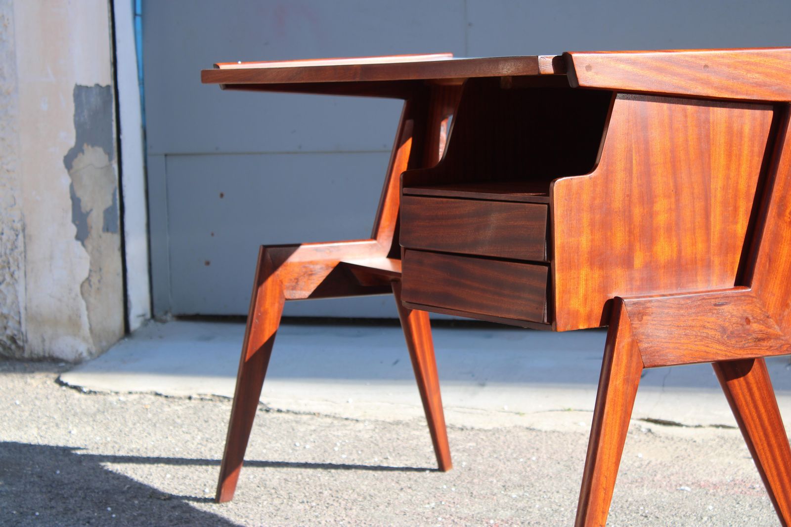 Piccolo Scrittoio Geometrico Vittorio Dassi In Legno Laminato Blu Mid Century photo buy
