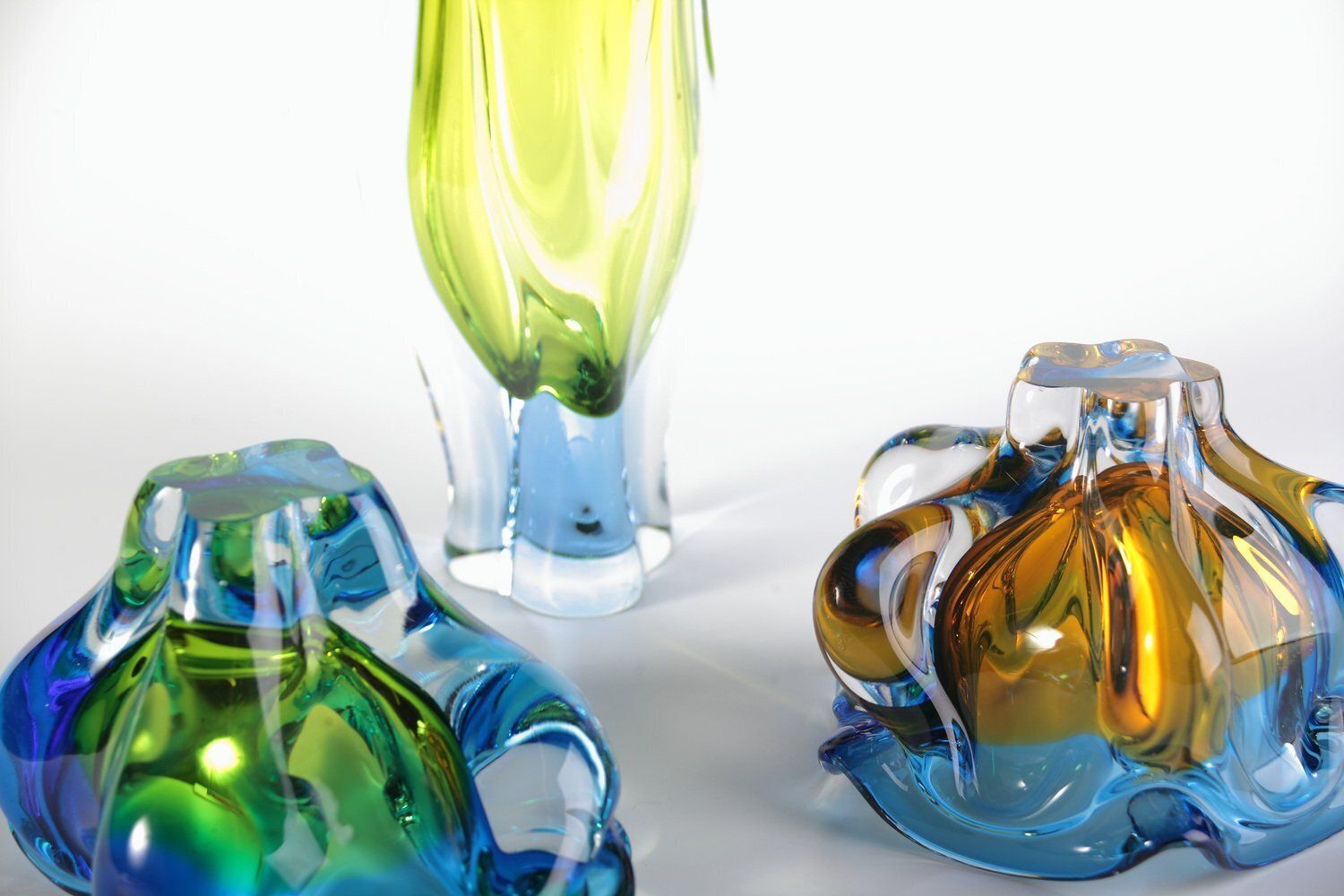Czech Glass Vase And Bowl By Josef Hospodka For Sklarny Chribska, 1960s, Set Of 3 photo vinterior