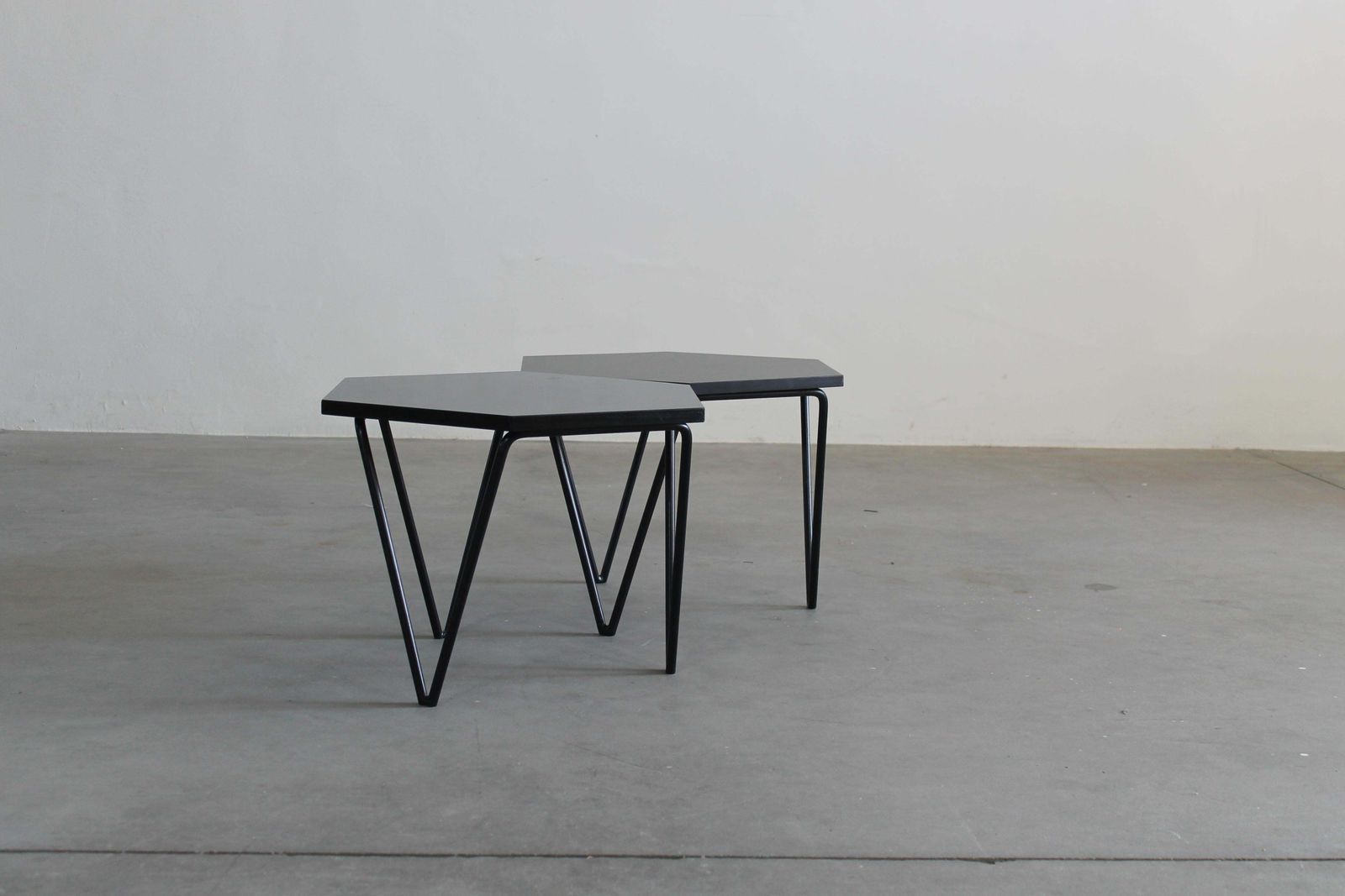 Gio Ponti Set Of Two Hexagonal Coffee Tables In Wood And Metal I.S.A. 1950s photo 3631.0