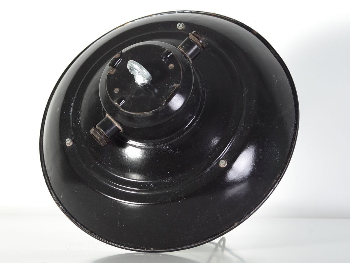 Mid Century Industriële Tsjechoslowaakse Plafondlamp, Jaren 1960 photo furniture