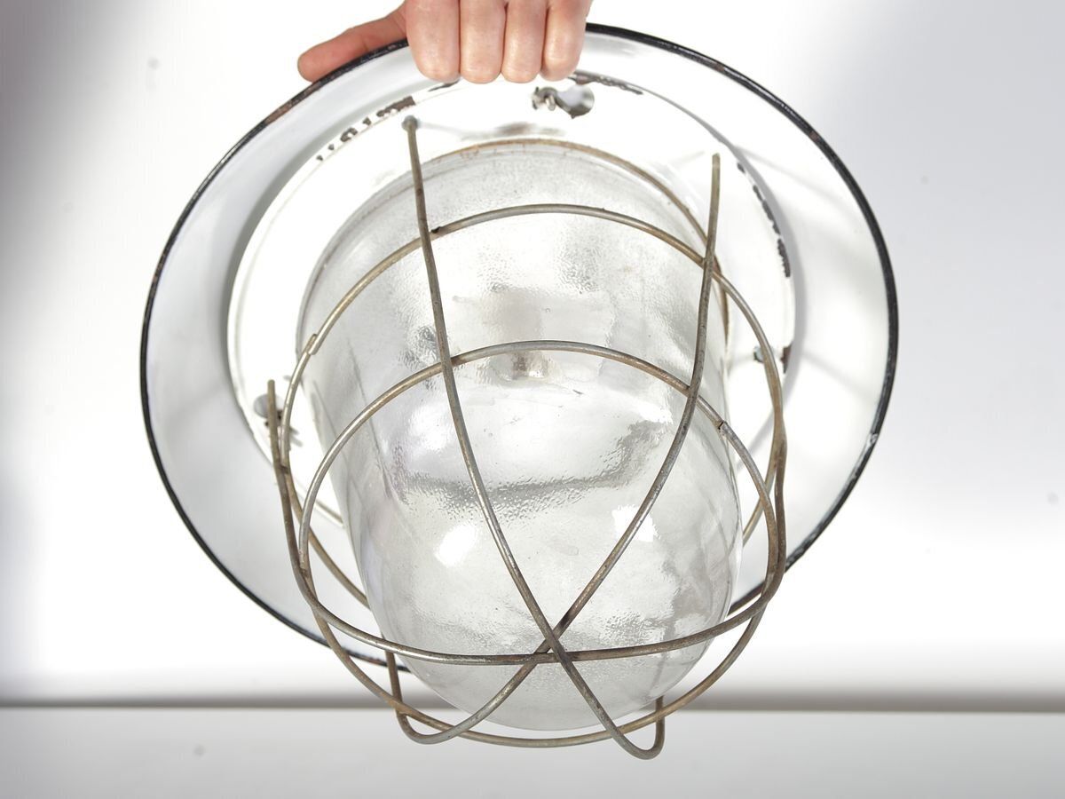Mid Century Industriële Tsjechoslowaakse Plafondlamp, Jaren 1960 photo for sale