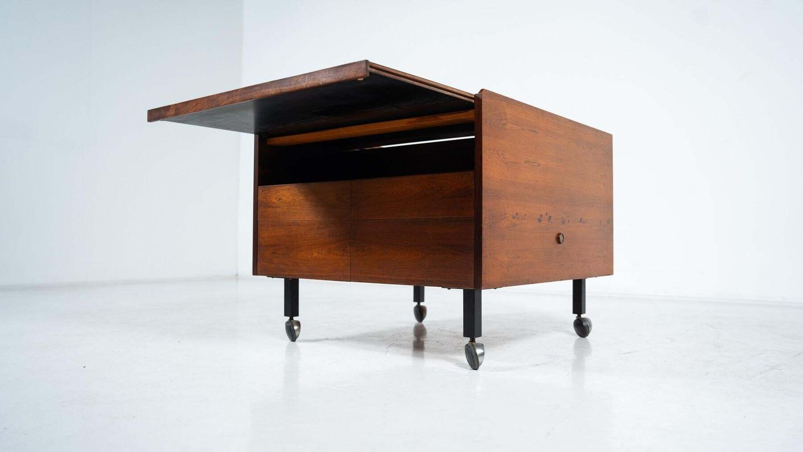 photo vintage Mid Century Bar Cart By Arne Vodder For Sibast, 1960s