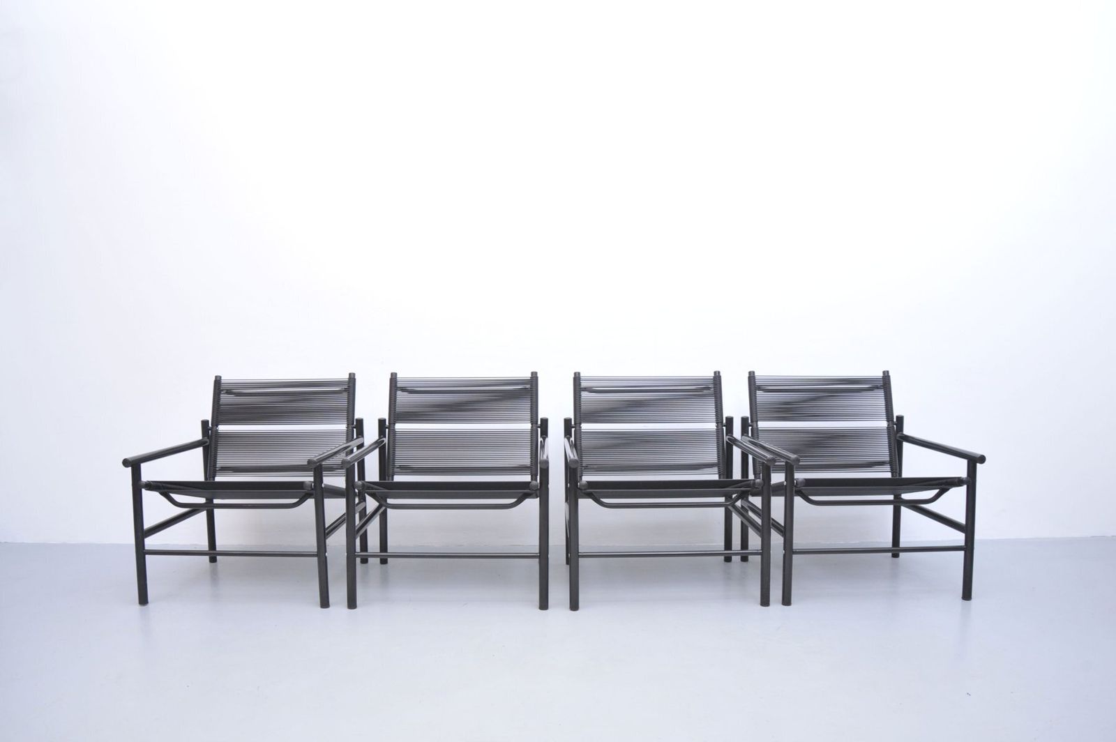 Vintage Fly Line Lounge Chair By Giandomenico Belotti For Cmp Padova, 1980s