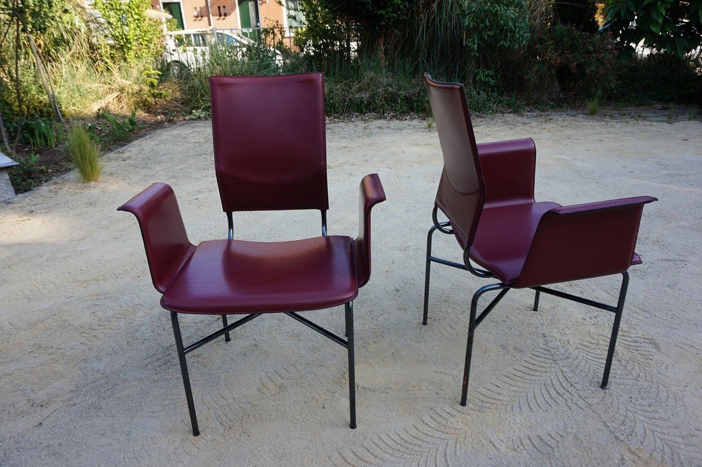 Armchairs In Bordeaux Red Leather By Ross Littell For Matteo Grassi, Steel, Italy, 1980s, Set Of 2 photo Furniture