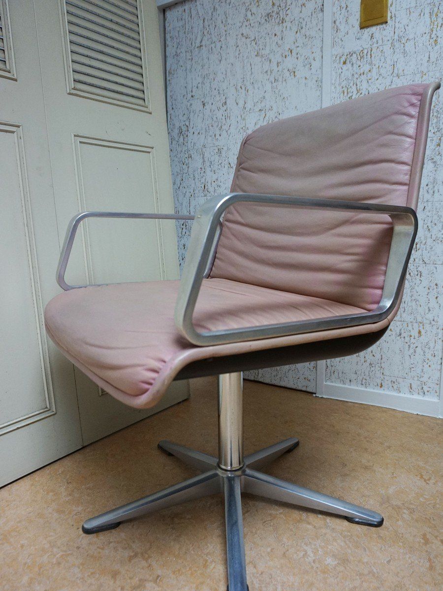 photo for sale Set Of Delta Pink Leather Office Chairs From Wilkhahn, 1968