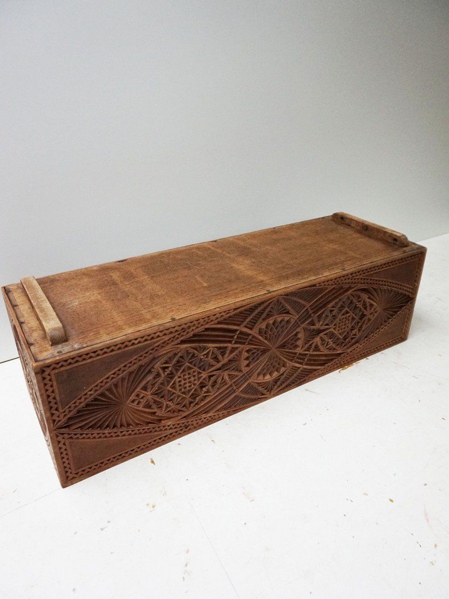 photo buy Dutch Chip Carved Wooden Planter Folk Art, 1890s